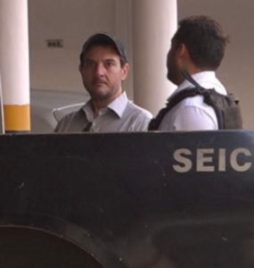 Autuado em flagrante, irmão de Eduardo Braide permanece preso na Seic