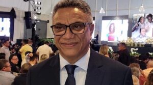 Congresso analisa vetos sobre saidão e fake news