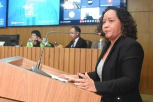 Promotoria pede bloqueio de bens do prefeito de Imperatriz