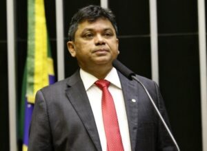 Gil Cutrim e Márcio Jerry defendem saída de Weintraub do Ministério da Educação