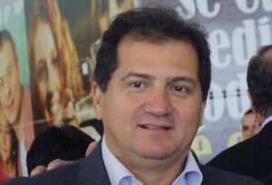 Direção nacional do Solidariedade quer Simplício Araújo governador