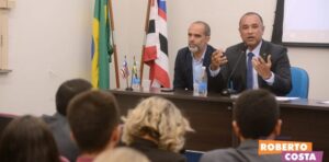 Roberto Costa palestra em Seminário do programa de Mestrado da UFMA