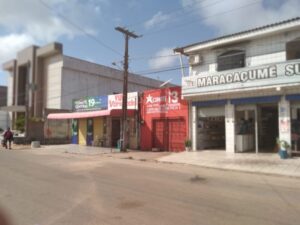 Lamarck e Tio Gal se embolam no meio de campo em Maracaçumé onde a Covid não tem vez