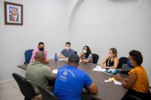 Setur e Blitz Urbana planejam ação para ordenamento turístico da Praia Grande junto aos vendedores informais