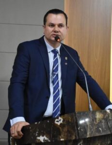 Umbelino Júnior destaca projetos que contribuíram para população de São Luís