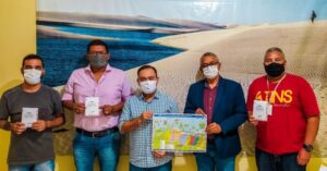 Mapa Turístico: Setur entrega material promocional para o Polo Lençóis e Delta