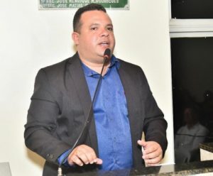 Vereador de Itapecuru diz que artistas querem “ficar em casa e receber”