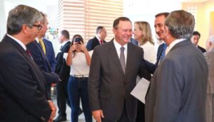 Brandão dialoga com embaixada da Alemanha sobre investimentos para o Maranhão