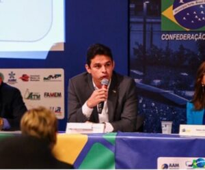 Ivo Rezende participa de Mobilização Municipalista em Brasília pela desoneração da folha de pagamento