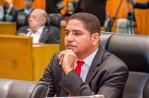 Zé Inácio retira nome da disputa por pré-candidatura a vice em São Luís