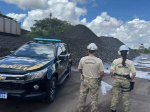 PF apreende 23 mil toneladas de minério ilegal no Maranhão