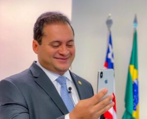 Senador Weverton é o parlamentar do Maranhão mais influente nas redes sociais