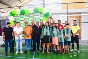 Prefeitura de Matões do Norte inaugura Quadra Escolar Raimundo Cunha no Povoado Pedras