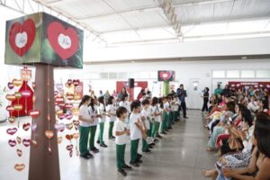 Creche-Escola Sementinha promove evento em homenagem ao Dia das Mães