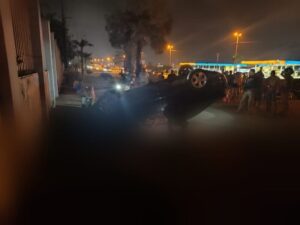 Carro capota na BR 135 e motorista, que estava sem cinto, morre