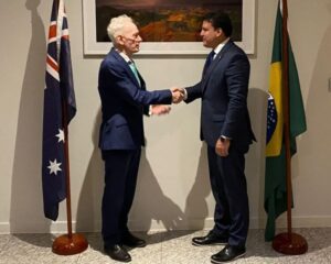 Vice-governador Felipe Camarão embarca em missão oficial do Governo do Maranhão para a Oceania