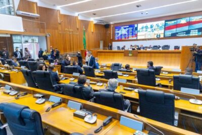 AL aprova reajuste de servidores do Judiciário e criação de vara de saúde