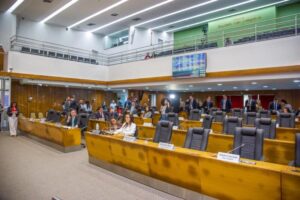 Maranhão apresenta Plano Plurianual e Orçamento Anual na Assembleia Legislativa
