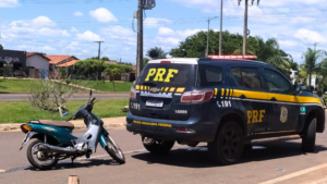 PRF recupera veículos com sinais de adulteração em fiscalizações na BR 010 e BR 230