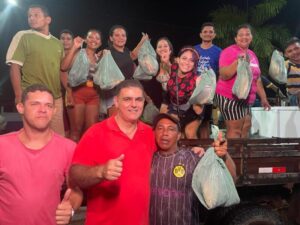 Prefeita Fabiana Mendes distribui 10 toneladas de peixe e beneficia à população de Presidente Vargas