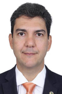 Braide omitiu sobrenome Murad, cargo no governo Roseana e propriedade de empresa de construção do futuro secretário de obras