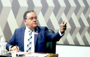 Obras da Codevasf apadrinhadas por Roberto Rocha em Imperatriz viram elefantes brancos, diz a Folha