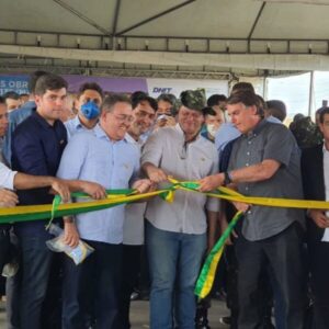 Representantes da bancada maranhense participam da comitiva de Bolsonaro