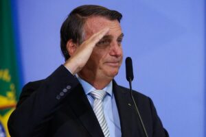 Com os votos do MDB, DEM e PSD comissão da Câmara aprova ‘polícia política’ de Bolsonaro