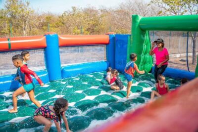 Creche-Escola Sementinha da Assembleia Legislativa encerra Semana da Criança com futebol de sabão e brincadeiras