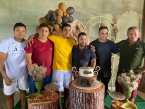 Presidente Sarney comemora aniversário do vice-prefeito Gilson Lima, nome mais cotado para ganhar as eleições de 2024