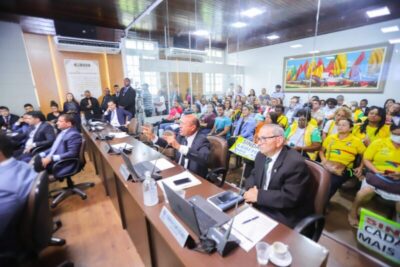 Câmara aprova reajuste salarial a servidores municipais e amplia categorias a serem contempladas