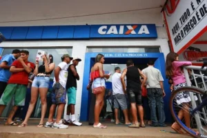 PF faz operação contra saques indevidos do auxílio emergencial