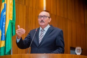 César Pires cobra seriedade e responsabilidade de Dino ao tratar sobre estradas