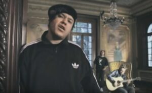 Empresa cobra por show que Chorão, morto em 2013, não fez