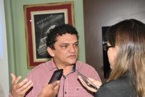 Falha tentativa de Cláudio Cunha de suspender investigação do Gaeco em plantão do TJ