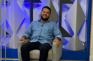 Processo contra Clayton Noleto prescreve, e ex-secretário se livra de acusação sobre serviços fantasmas
