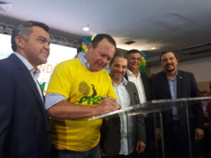 Republicanos, de Cléber Verde, desiste de Weverton e decide apoiar Brandão para o governo do MA