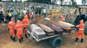 Brasil registra 5.017 mortes por coronavírus e supera a China