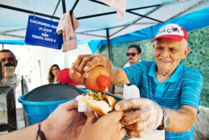 São Luis de luto com o falecimento de Companheiro; famoso vendedor de cachorro-quente do centro histórico será sepultado nesta quarta-feira