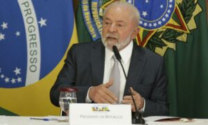 Sob Lula, direção da Abin interferiu em investigação, afirma PF