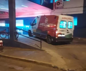 Homens armados invadem casa e atiram contra jovem em Imperatriz