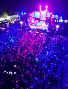 Lençóis Weekend encerra segunda noite com sucesso em Barreirinhas