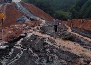 BR 222: Rodovia é interditada novamente após fortes chuvas