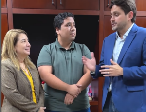 Vinicius Vale e Iracema Vale se reúnem com ministro das Comunicações para melhorar a telefonia móvel em Barreirinhas