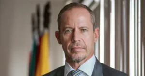 Ricardo Capelli ficará desempregado, mas já recebeu convites da iniciativa privada