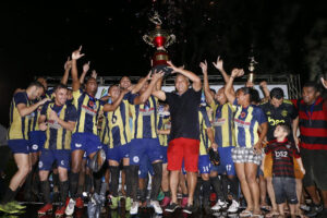 Vera Cruz se consagra campeão do Campeonato Vianense de Futebol