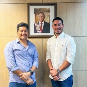 GOVERNO DO ESTADO RECEBE SOLICITAÇÃO DE RECUPERAÇÃO DA ESTRADA PINHEIRO/PACAS.