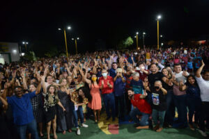Em noite de festa Prefeitura de Anapurus inaugura praça, biblioteca e nova sede do IPA