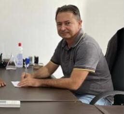 Aliado de Enoque Mota, Vereador Valmireis é denunciado por posse ilegal de arma e Comunicação falsa de crime