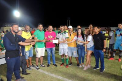 Prefeito Toca Serra, Prestígia Final do Campeonato Municipal de Master Quarentão de Futebol de Pedro do Rosário